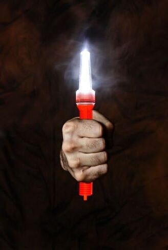 Kayalite® ضوء كاياك عالي الأداء مع الشعلة الكهربائية Kayalu R25® | حزمة كومبو برو بادلر | أعلى التقييمات بين لاعبي التجديف الهواة والمحترفين والرحلات الاستكشافية in Kuwait