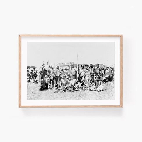 صور لا حصر لها الصورة: رئيس الذئب، هنود بلاكفوت، c1907، معرض سيكسيكا in Kuwait