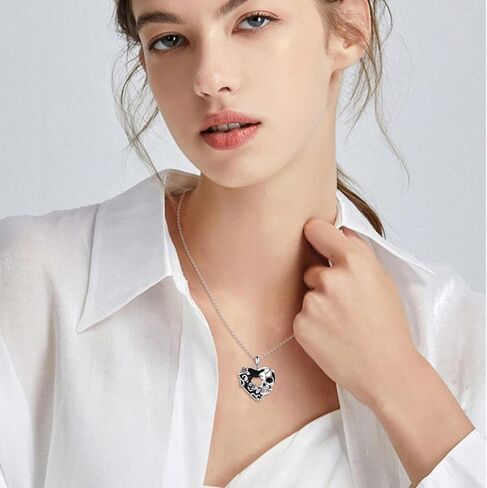 CRMAD Skull Gothic Necklace Sterling Silver Rose Skull Crystal Jewelry for Men Women Halloween Jewelry Gifts in Kuwait