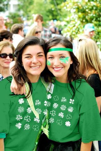 St.Patrick's Day Shirt for Women Shamrock T Shirt Lucky Clover Love Heart Graphic Shirts St.Patrick's Day Gift Tee Tops in Saudi Arabia