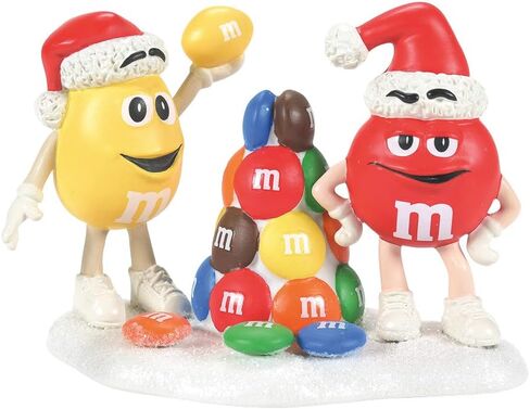 Department 56 North Pole Village Accessories M&M's Building a Tree of Our Own Figurine 2.56 Inch, Multicolor in Saudi Arabia