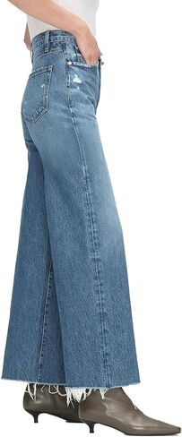 Women's The Relaxed Straight Jeans in Saudi Arabia
