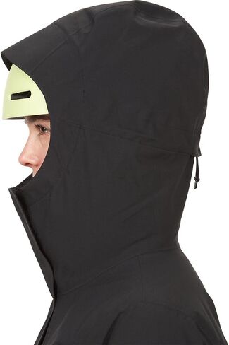 Marmot Refuge Jacket in Saudi Arabia