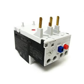 Lovato Electric RF381000 Motor Protection Relays, Phase Failure/Single Phase Sensitive. Three Pole (Three Phase), Manual or Automatic Resetting. Direct Mounting On Bf09 - Bf38 Contactors, 4…6.5A