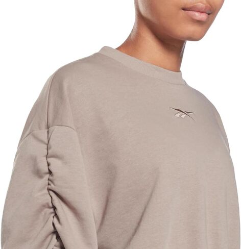 Reebok Women's Crop Crewneck Sweatshirt in Saudi Arabia