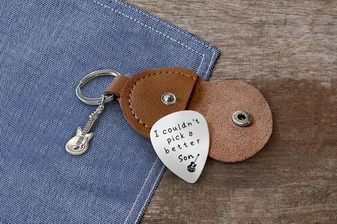 I Couldn’t Pick A Better Dad Guitar Pick, Funny Stainless Steel lettering Guitar Pick Gifts for Dad Daddy Papa Musician Guitar Player Birthday Christmas Father's Day Gifts in Saudi Arabia