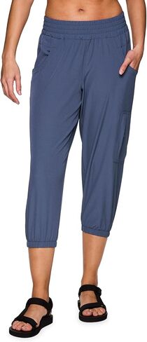 Avalanche Women's Quick Dry Hiking Golf Zipper Pocket Stretch Woven Capri Pant in Saudi Arabia