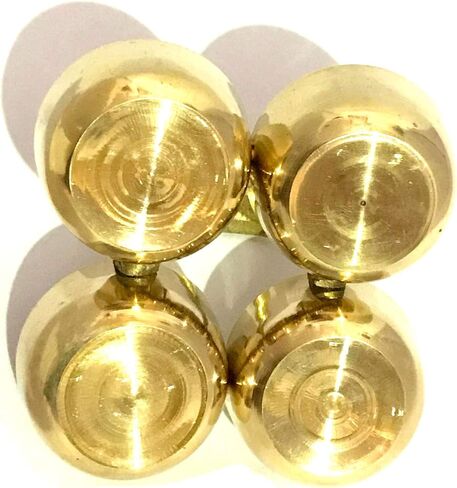 حامل وعاء صغير من النحاس Chowmukh 4 باترا لإكسسوارات بوجا حامل Haldi Kumkum مع طبق لكل مناسبة للمهرجان in Kuwait