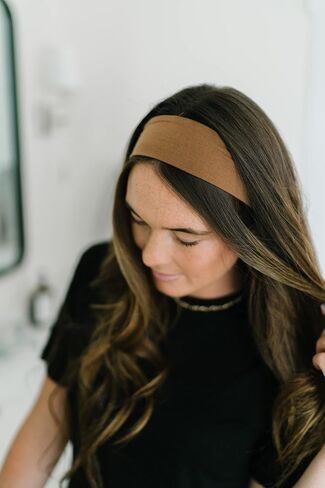 عصابة رأس نسائية من Maven Thread بعرض 2 بوصة مقاومة للانزلاق للتمرين واليوجا، عبوتان (كاكاو) in Kuwait