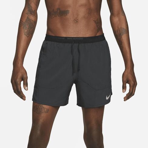 شورت الجري Nike Stride للرجال Dri-FIT مقاس 5 بوصات (أسود/أسود، DM4755-010) مقاس كبير طويل in Saudi Arabia