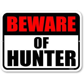 هدايا ندى العسل، لاعبو كرة القدم يدخلون هنا، 9 بوصة × 12 بوصة، عمود لافتة معدنية، لافتة معلقة على الحائط، ديكور لكرة القدم، لافتات باب للمنزل، هدية كرة القدم، ديكور غرفة رياضية للأولاد، HDG-1469 in Kuwait