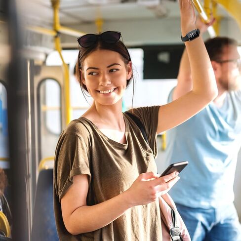 Motion Sickness Bands, Anti-Nausea Wristband Relieve Morning Motion Travel Car Sickness Sea Bands Pregnant Women Airplane Travel Essentials Rechargeable No Gel Drug Free Without Side Effects Black in Saudi Arabia