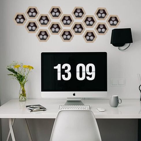 حافظة عرض كرة الجولف، فتحة في علبة عرض كرة الجولف، للعرض والتجميع، حافظة عرض كرة الجولف مثبتة على الحائط (خشب) in Kuwait