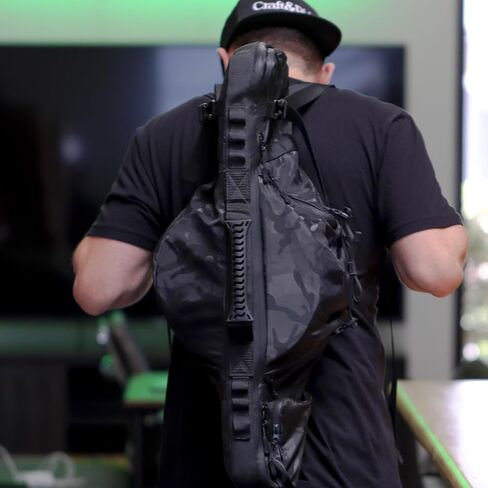 حقيبة ظهر كرافت آند رايد سوبرو | حقيبة بمقبض وأشرطة للسفر والتخزين | حافظة متينة ومقاومة للماء | متوافق مع Onewheel Pint وPint X in Kuwait