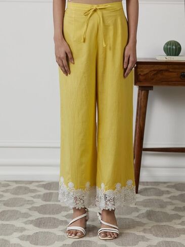 مجموعة كورتا بالازو للنساء بأكمام قصيرة ورقبة على شكل حرف V ملابس عرقية هندية مطبوعة كورتي عرقية هندية للفتيات باللون الأصفر in Kuwait