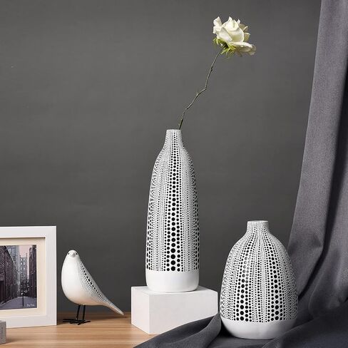 Quoowiit Black and White Vase, Decorative Vase for Home Office Decor, Decorations for Living Room Bedroom Dinning Table Decor, Wedding Centerpiece, Housewarming Gifts-White Short in Kuwait