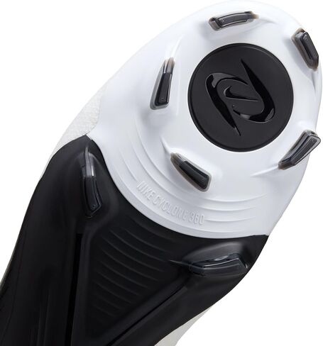 Nike Men's Phantom Luna Ii Pro Fg Football Boots in Saudi Arabia