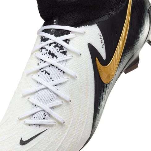 Nike Men's Phantom Luna Ii Pro Fg Football Boots in Saudi Arabia