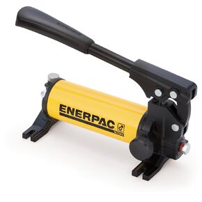 Enerpac P-18 Single-Speed Hydraulic Hand Pump with 2,850 PSI Pressure Rating