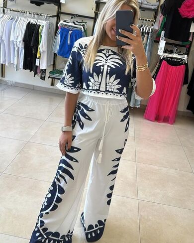 ملابس نسائية مكونة من قطعتين كاجوال بطبعة بوهو بأكمام قصيرة وقمصان قصيرة مرنة عالية الخصر وواسعة الساق in Kuwait