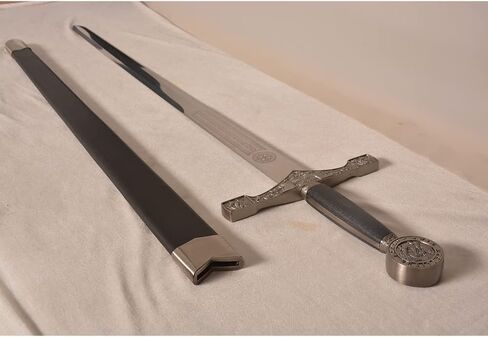 سيف الملك آرثر إكسكاليبو من الفولاذ المقاوم للصدأ مقاس 45.3 بوصة مع لوحة عرض للحفلات التنكرية، المجموعة in Kuwait