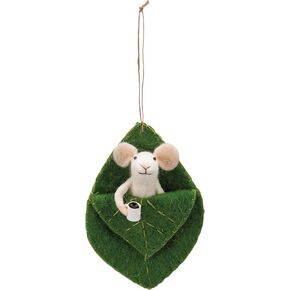 Primitives by Kathy 111119 Critter - Mouse in Leaf Bed