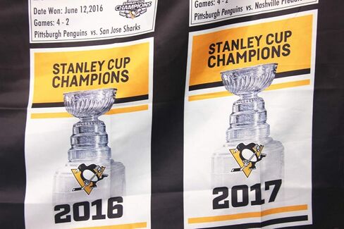 5 في 1 'Pittsburgh' Penguins Stanley Cup 5 مرات بطولة راية أبطال العلم 3 × 5 هدايا للشباب والأطفال والرجال والنساء in Kuwait