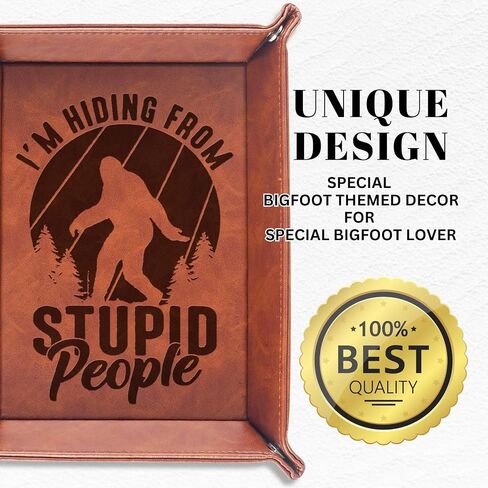 INNObeta Bigfoot Gifts Valet Tray، منظم تخزين سطح المكتب من جلد البولي يوريثان بجانب السرير وحامل العملات المعدنية لمحبي Bigfoot، مثالي لأعياد الميلاد والكريسماس - غبي in Saudi Arabia