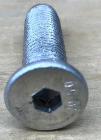 McDermott Billiard Cues 1/2 بوصة مسمار وزن لمعظم عصي البلياردو in Saudi Arabia