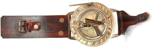 بوصلة شمسية من النحاس من Calvin Handicrafts® - بوصلة شمسية للمعصم Steampunk مع بوصلة شمسية بحرية عتيقة من الجلد in Kuwait