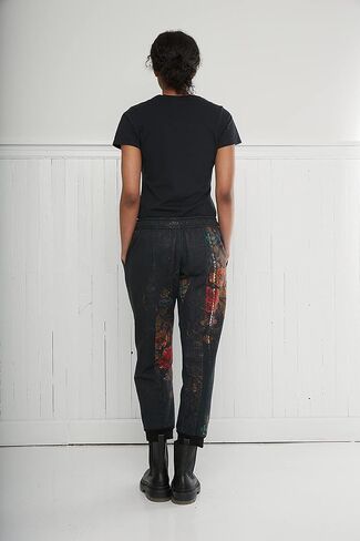 سروال السجاد المرقعة للمرأة in Kuwait