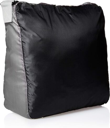 حقيبة حمل قابلة للحمل مع حقيبة من النيوبرين بسحاب من Lewis N. Clark Lewis N. Clark مقاس 15 بوصة in Kuwait