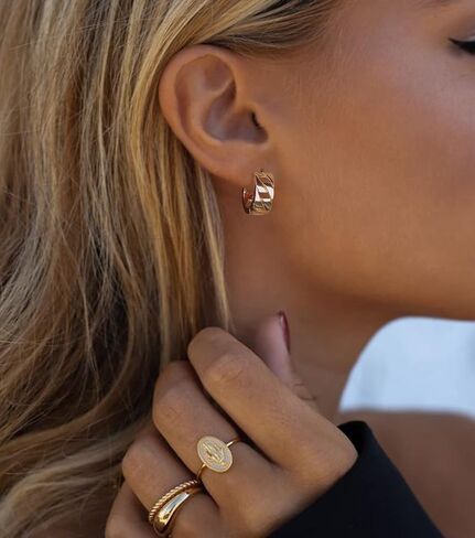 Gold Hoop Earrings Set 14k Gold Plated Huggie Earrings Hypoallergenic Chunky Twisted Thick Jewelry for Multiple Piercing Christmas Gift for Women in Kuwait