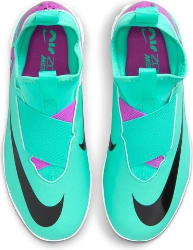 NIKE Boy's Football Low in Kuwait
