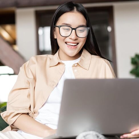 نظارات وهمية كبيرة الحجم للنساء والرجال نظارات زرقاء تحجب الضوء بدون وصفة طبية نظارات بعدسات شفافة D3-CDHJYJ in Saudi Arabia