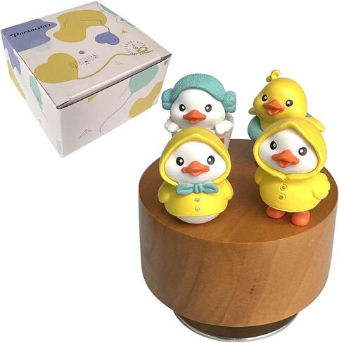 Pursuestar Over The Rainbow Music Box، 4 قطع من البط الكرتوني تمثال دوار بقاعدة خشبية يختتم الهدايا الموسيقية لمحبي الفتيات والأم وعيد الحب وعيد الميلاد وأعياد الميلاد in Kuwait