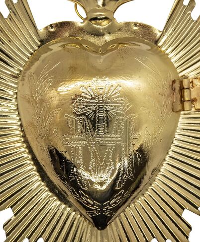زينة حائط على شكل قلب من Milagro Ex Voto | ديكور منزلي جميل على شكل قلب مقدس | هدية كاثوليكية عظيمة للمناولة المقدسة الأولى والتثبيت | 5.25 بوصة طول | مساحة مدلاة للحلي الصغيرة in Saudi Arabia