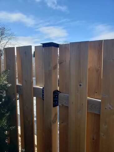 FENCE & DECK RITE Privacy Fence or Wall Brackets, fits Standard 2X 4 railings (Actual 1 ½" x 3 ½") Reinforced Black Polypropylene. 48 pcs in Saudi Arabia