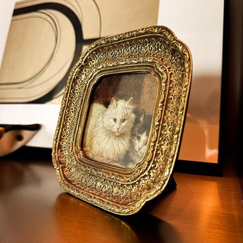 CISOO 3x3 Vintage Small Picture Frame, Antique Ornate Gold Square Photo Frame for Table Top and Wall Display, Decorative Floral Design Retro Home Decor, Photo Gallery Art in Saudi Arabia