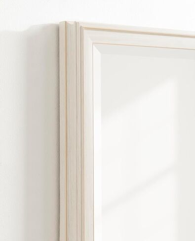 Kate and Laurel Oakhurst Traditional Rectangular Wall Mirror, 18 x 24, Soft White, Distressed Vintage Rectangle Vanity Mirror for Use as Bathroom Mirror for Over Sink or Refined Entryway Mirror in Saudi Arabia
