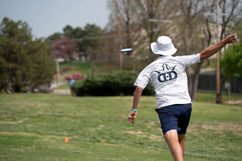 أقراص ديناميكية Prime Burst EMAC Truth Disc Golf Midrange | 170 جرام زائد | مستقر الفريسبي جولف المدى المتوسط ​​| سوف يختلف لون الطوابع in Kuwait