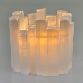Selenite Candle Holder - Healing Crystal Tealight Holder for Meditation Tranquility & Energy Balance - Square Irregular Selenite Lamp Crystal for Healing Stone