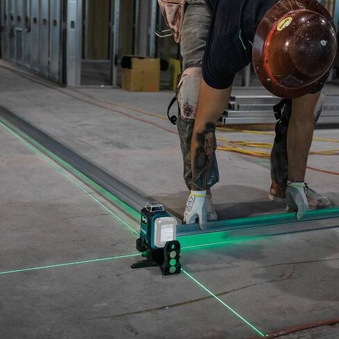 Makita SK700GDNAJ 12V max CXT® Lithium-Ion Cordless Self-Leveling 360° 3-Plane Green Laser Kit (2.0Ah), Class II, 510-530 nm, 2 mW in Saudi Arabia