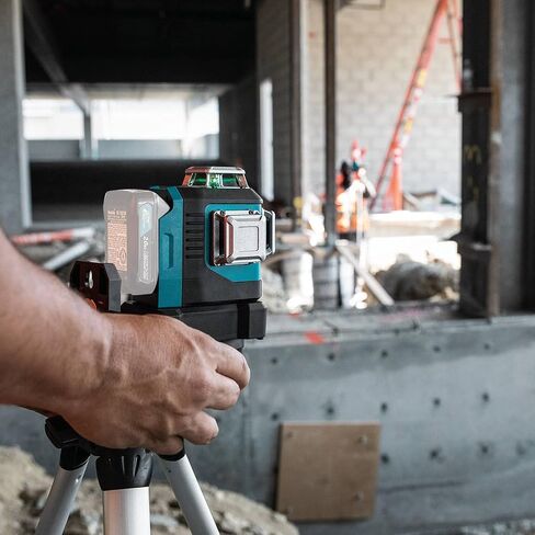Makita SK700GDNAJ 12V max CXT® Lithium-Ion Cordless Self-Leveling 360° 3-Plane Green Laser Kit (2.0Ah), Class II, 510-530 nm, 2 mW in Saudi Arabia