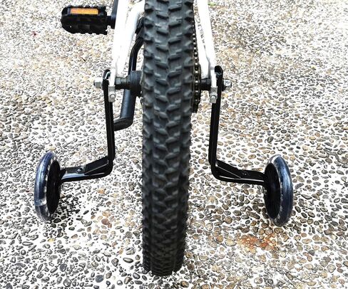 Bike heavy duty training wheels for 12 14 16 18 20 inch Single Speed kids Bike in Saudi Arabia