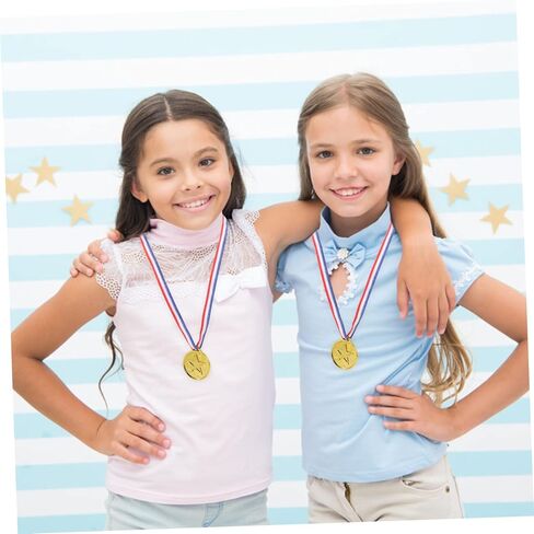 INOOMP 8 قطع من الأكواب الذهبية البلاستيكية الصغيرة جوائز وجوائز تذكارية ميداليات المركز الأول للأطفال، لعبة جوائز للأطفال، ميداليات تذكارية للحفلات للأطفال، ألعاب الأطفال السائبة، ملحقات الأطفال in Kuwait