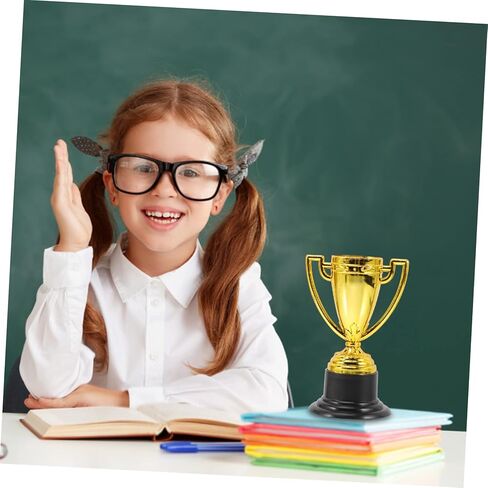 INOOMP 8 قطع من الأكواب الذهبية البلاستيكية الصغيرة جوائز وجوائز تذكارية ميداليات المركز الأول للأطفال، لعبة جوائز للأطفال، ميداليات تذكارية للحفلات للأطفال، ألعاب الأطفال السائبة، ملحقات الأطفال in Kuwait