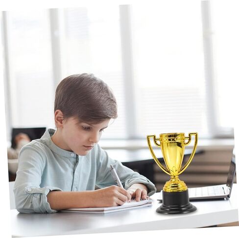 INOOMP 8 قطع من الأكواب الذهبية البلاستيكية الصغيرة جوائز وجوائز تذكارية ميداليات المركز الأول للأطفال، لعبة جوائز للأطفال، ميداليات تذكارية للحفلات للأطفال، ألعاب الأطفال السائبة، ملحقات الأطفال in Kuwait