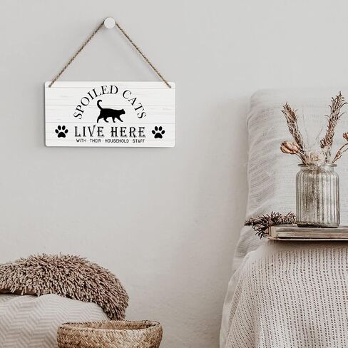 SENJIAN Rustic Cat Lovers Wood Decor Sign, What Happens in the Catio Stays in the Catio Printed Wood Sign Wall Art, Hanging Door Sign, Decorative Wood Sign Home Decor 12" x 6" in Saudi Arabia