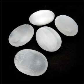 5 (خمسة) تدليك سيلينيت كريستالي كبير للشفاء الروحي من أحجار النخيل مع شهادة الأصالة حصريًا من بيفرلي أوكس in Kuwait